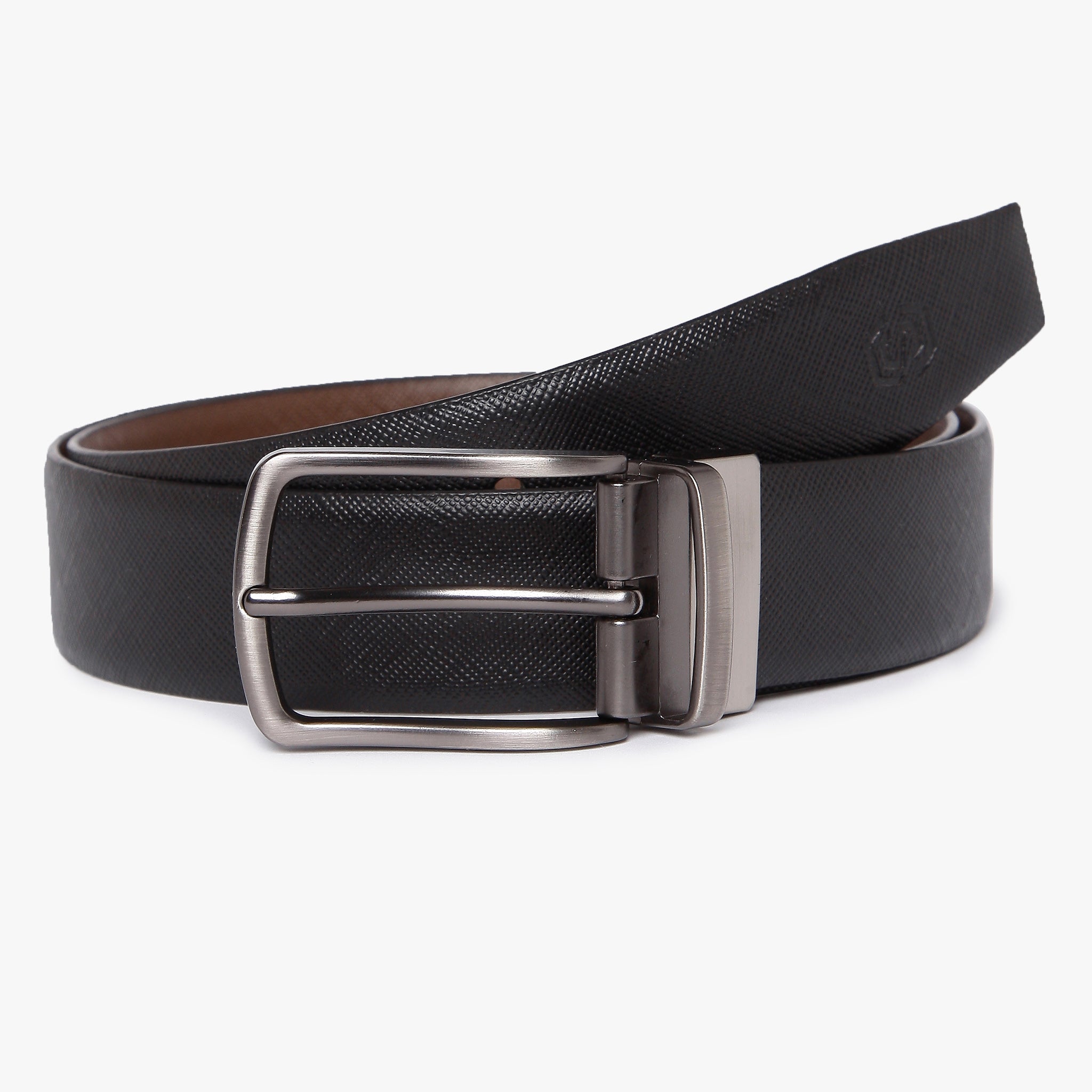 Men Wearing Genuine Leather Black & Brown Belts