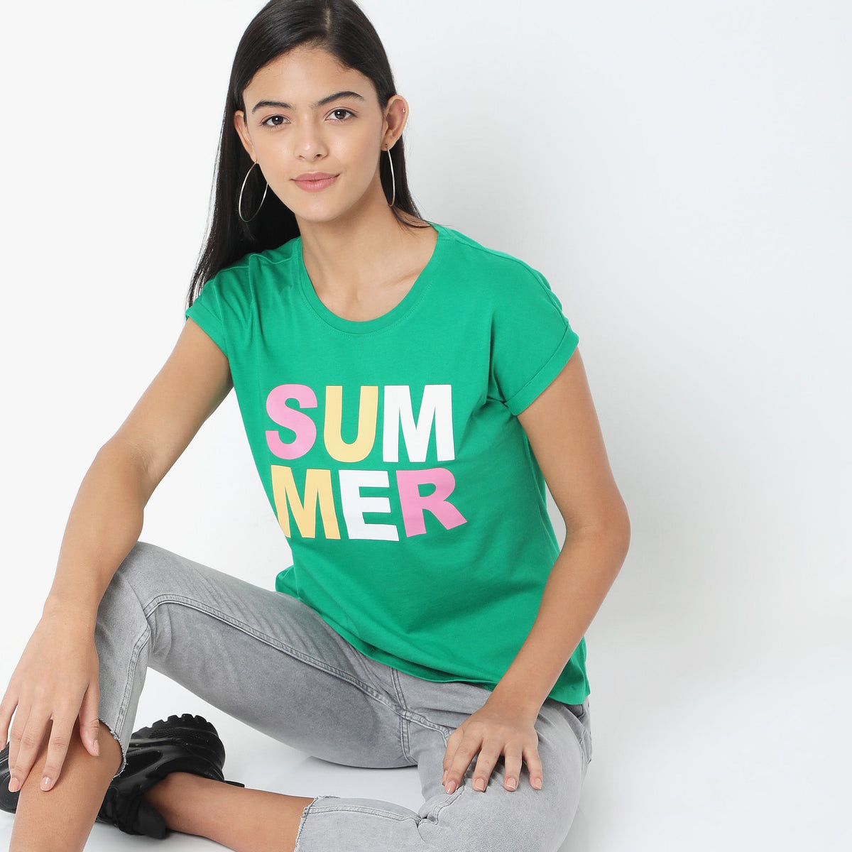 Women Wearing Regular Fit Printed T-Shirt