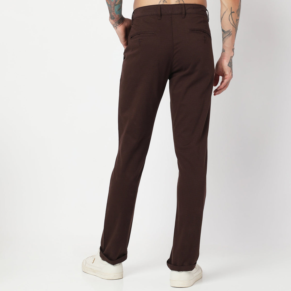 Regular Fit Solid Mid Rise Chinos