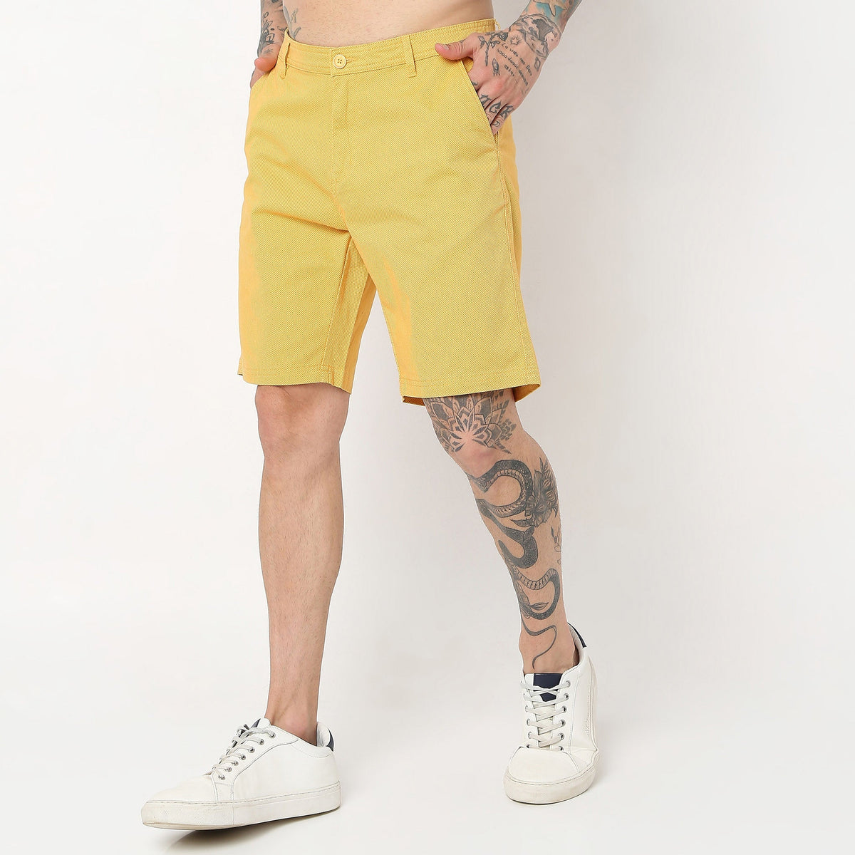 Regular Fit Solid Mid Rise Shorts