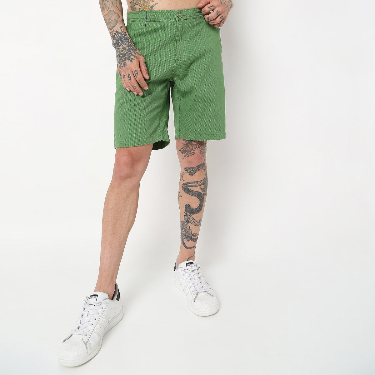 Regular Fit Solid Mid Rise Shorts