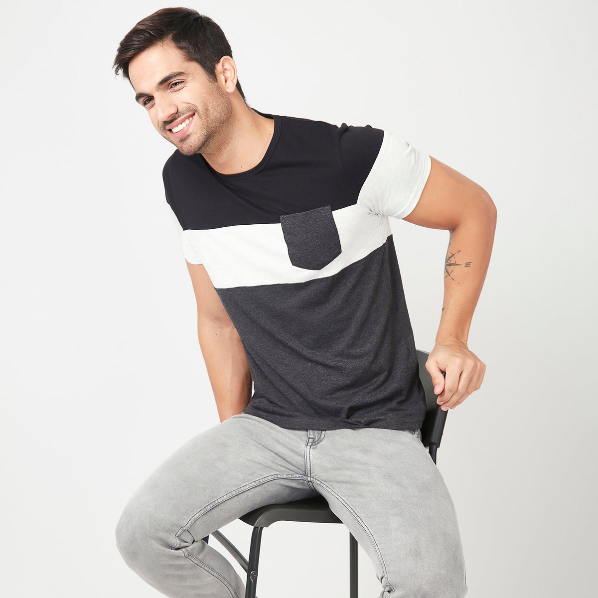 Men Wearing Regular Fit Striped T-Shirt