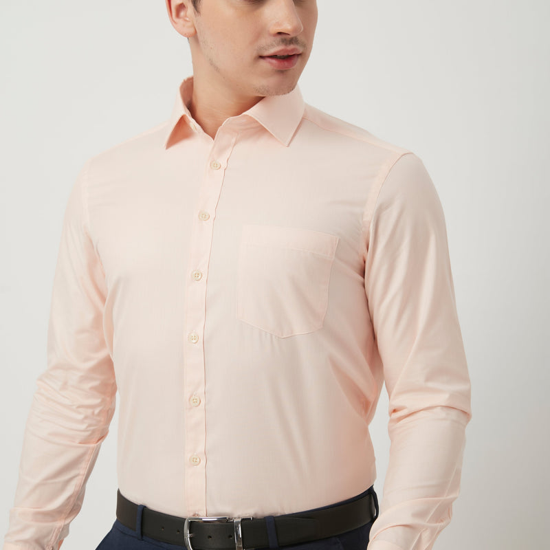 Men Wearing Relaxed Fit Solid Shirt