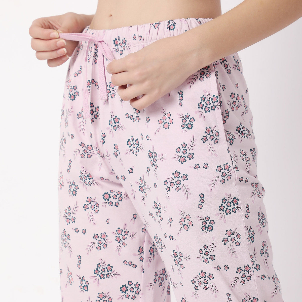 Regular Fit Printed Mid Rise Pyjamas