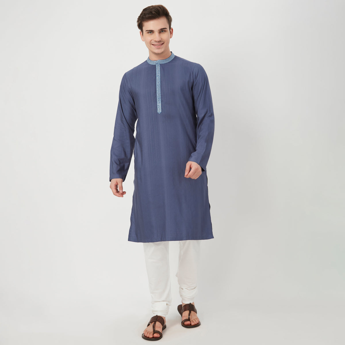 Men Wearing Regular Fit Embroidered Kurta