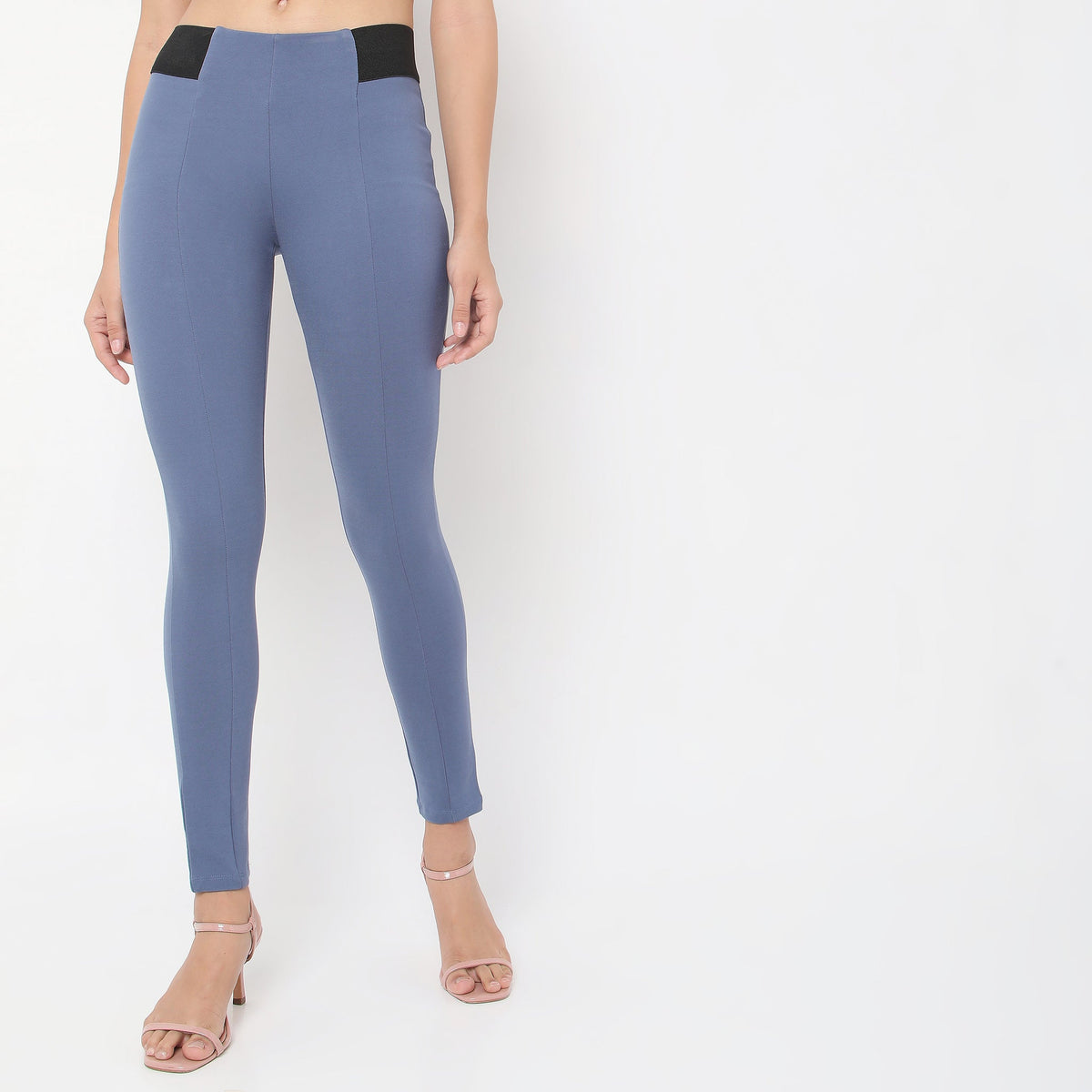 Slim Fit Solid Jeggings