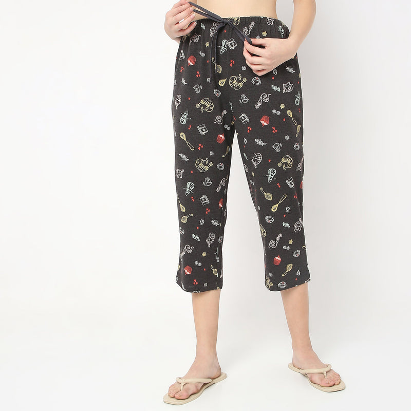 Regular Fit Printed Capris