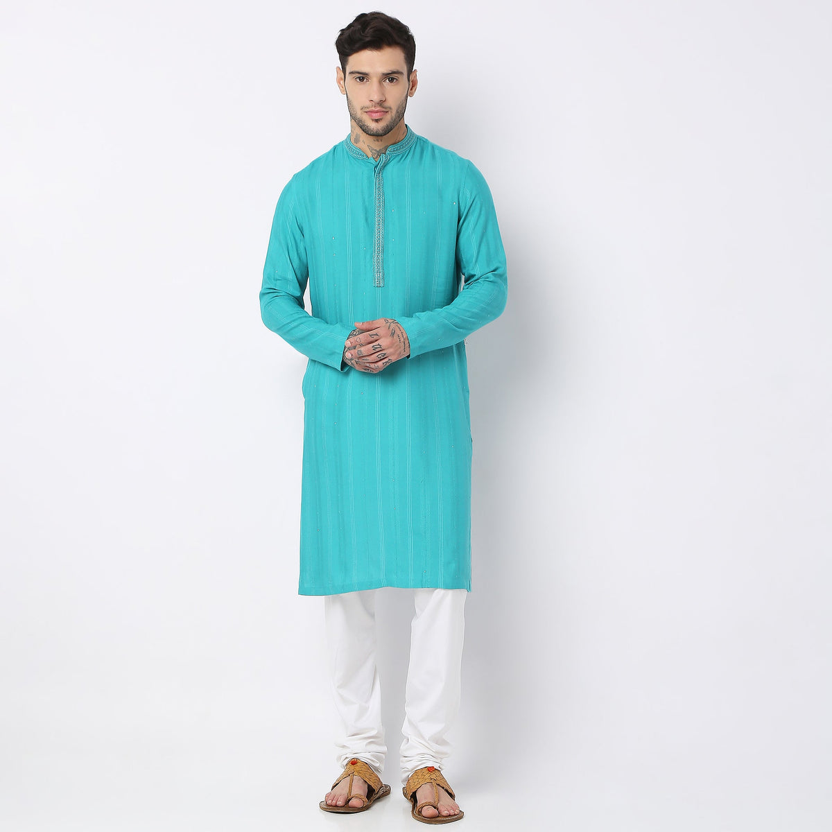 Regular Fit Embellished Kurta