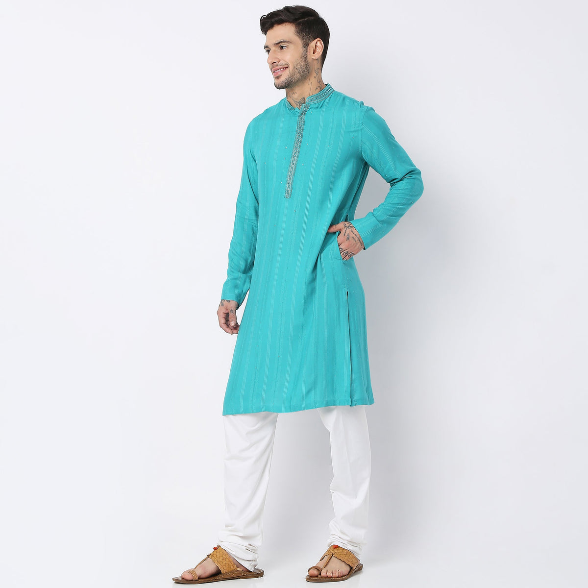 Regular Fit Embellished Kurta