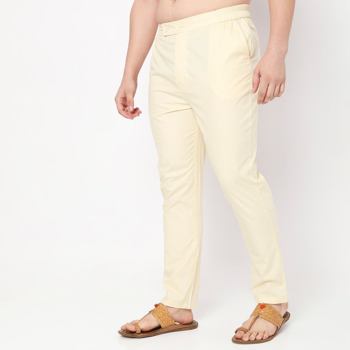 Slim Fit Solid Mid Rise Trousers