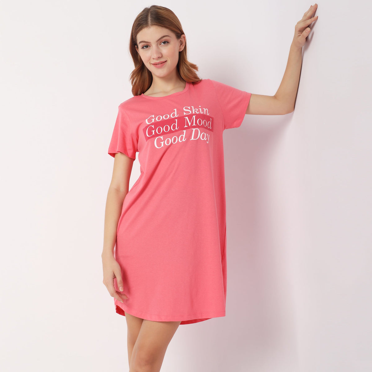 Regular Fit Graphic Short Gown