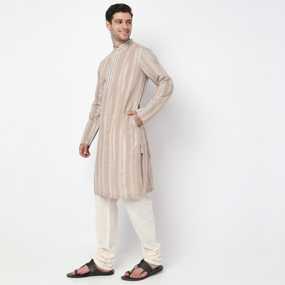 Slim Fit Striped Kurta