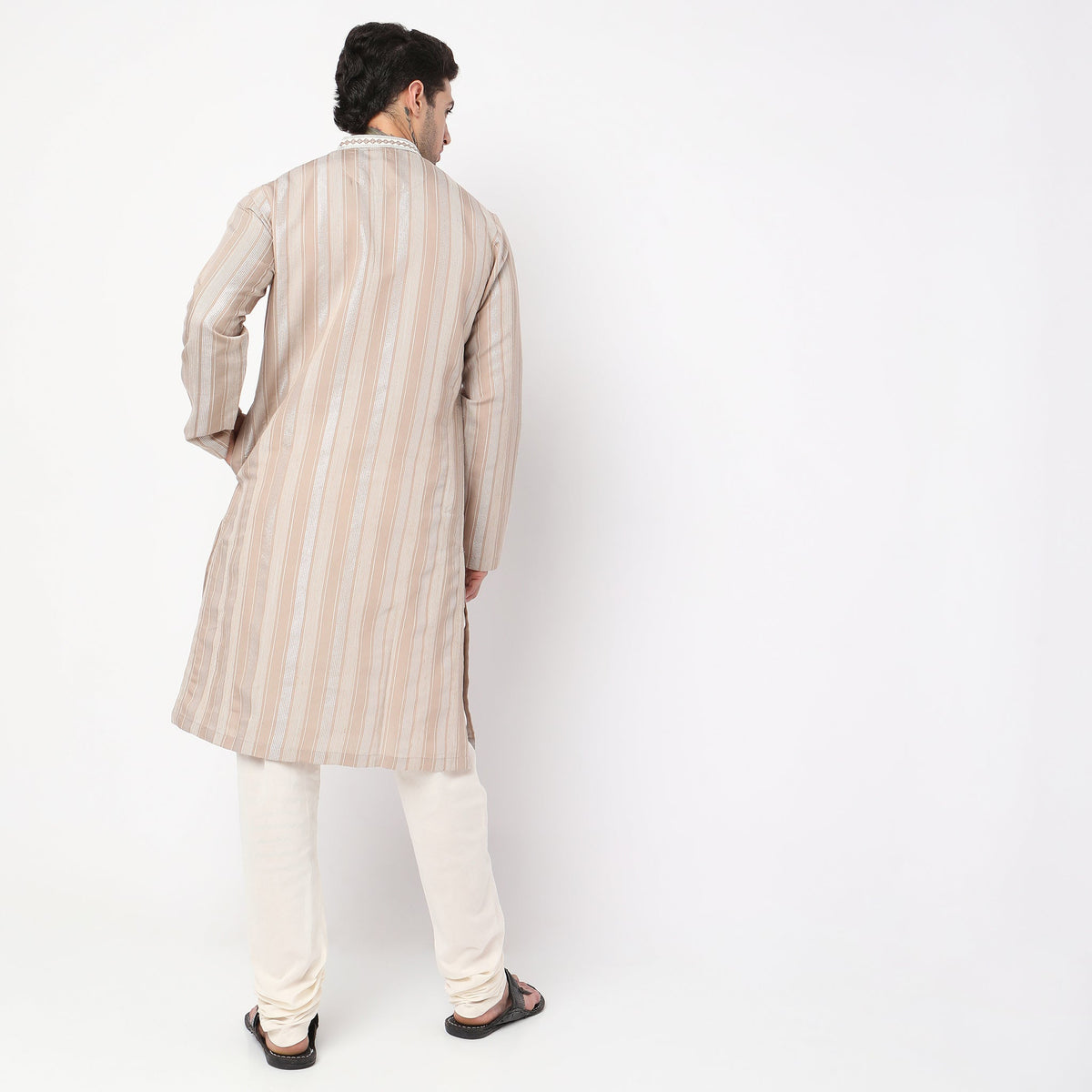 Slim Fit Striped Kurta