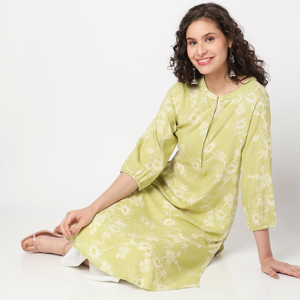 Women Wearing Flare Fit Floral Kurta