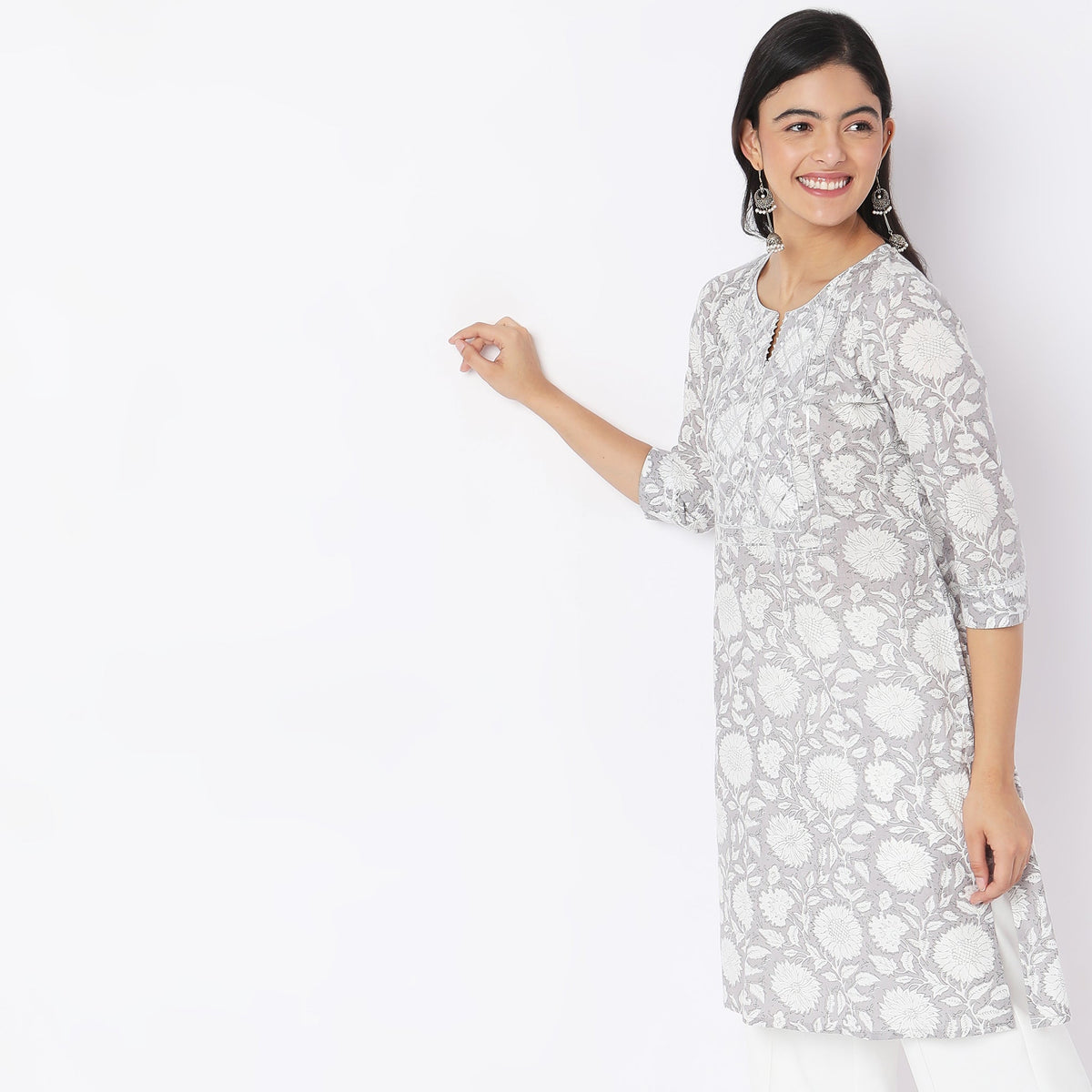 Straight Fit Floral Kurta