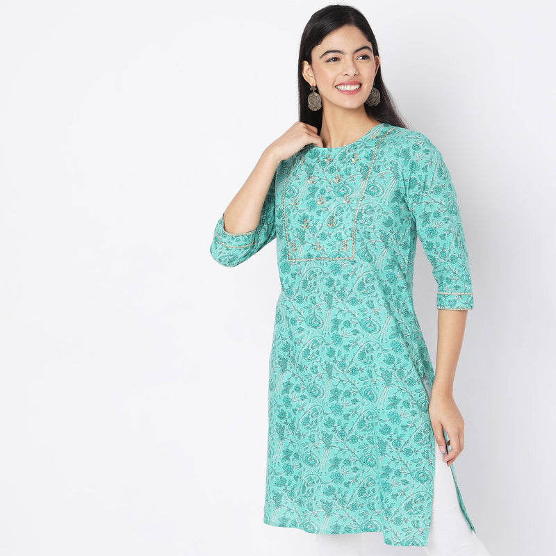 Straight Fit Floral Kurta