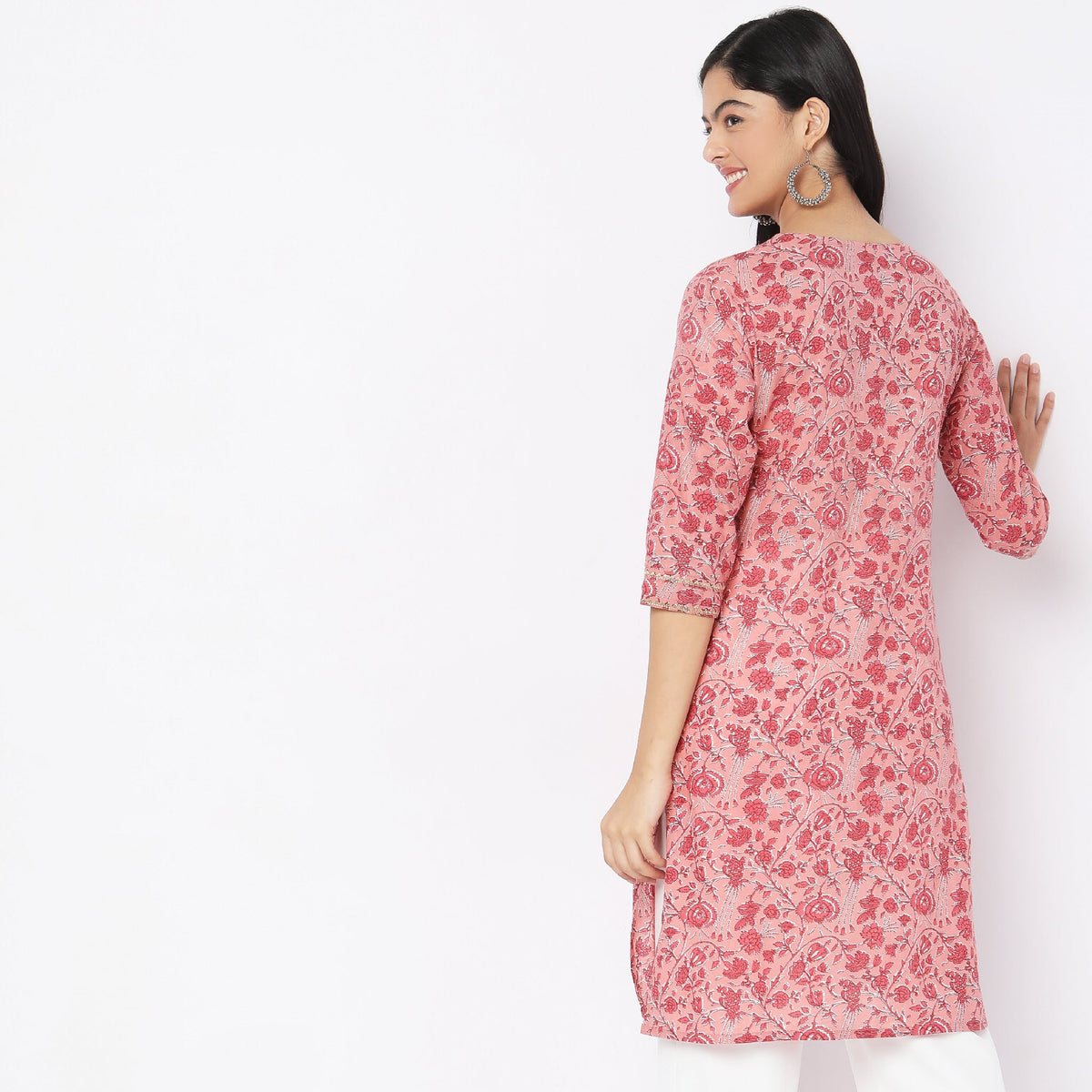 Straight Fit Floral Kurta