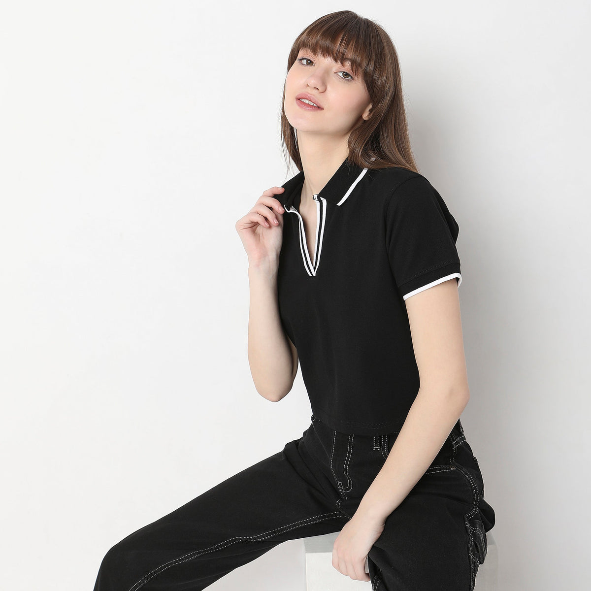 Women Wearing Regular Fit Solid T-Shirt