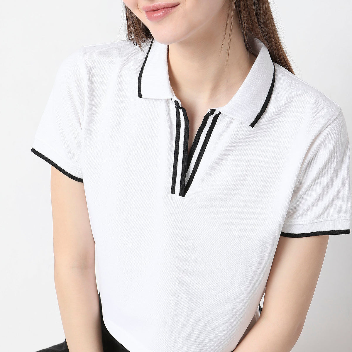 Women Wearing Regular Fit Solid T-Shirt