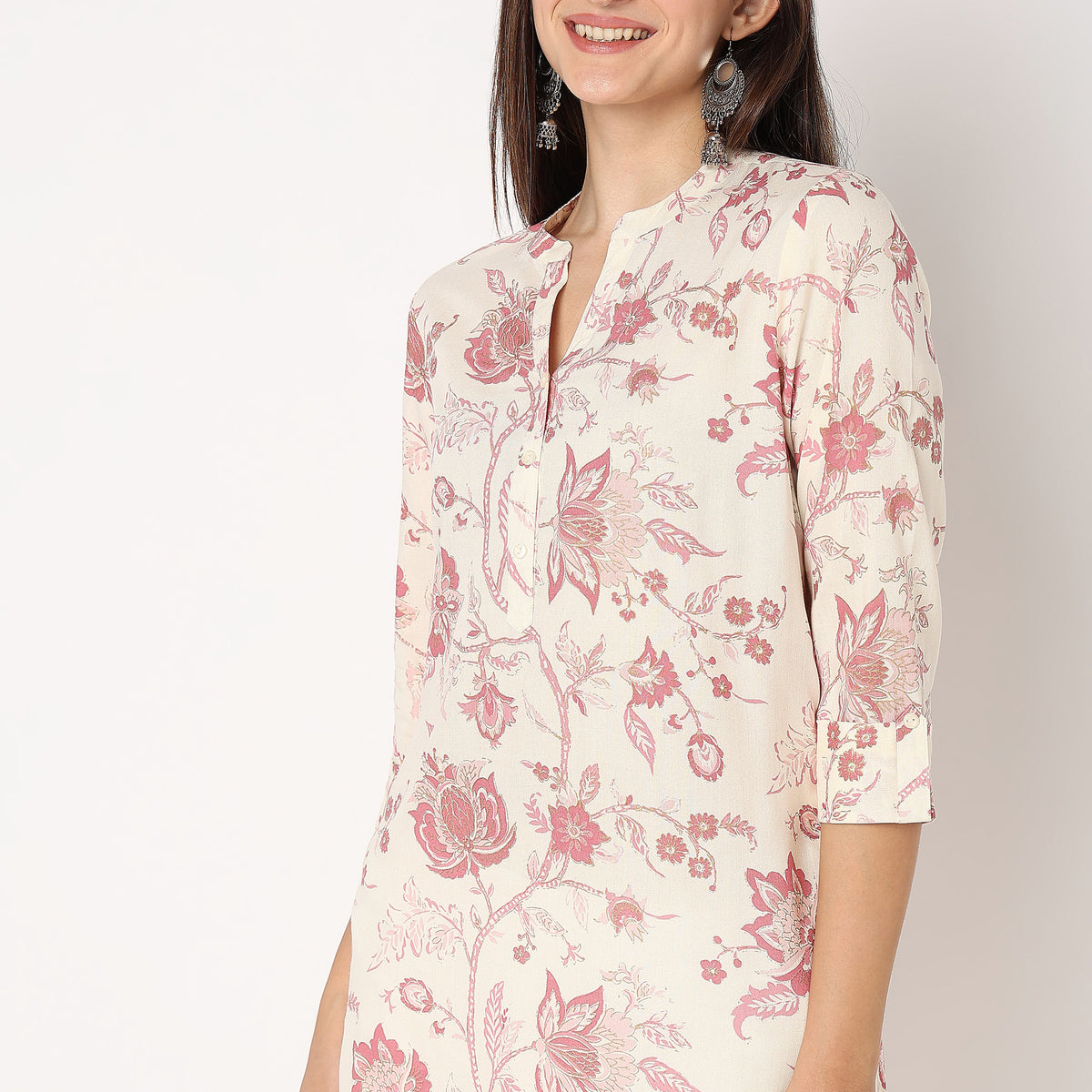 Straight Fit Floral Kurta