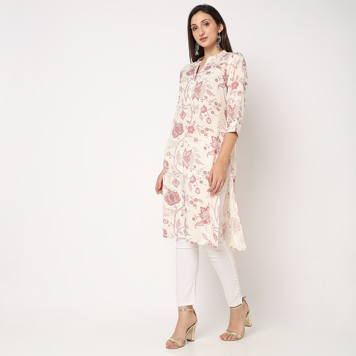 Straight Fit Floral Kurta