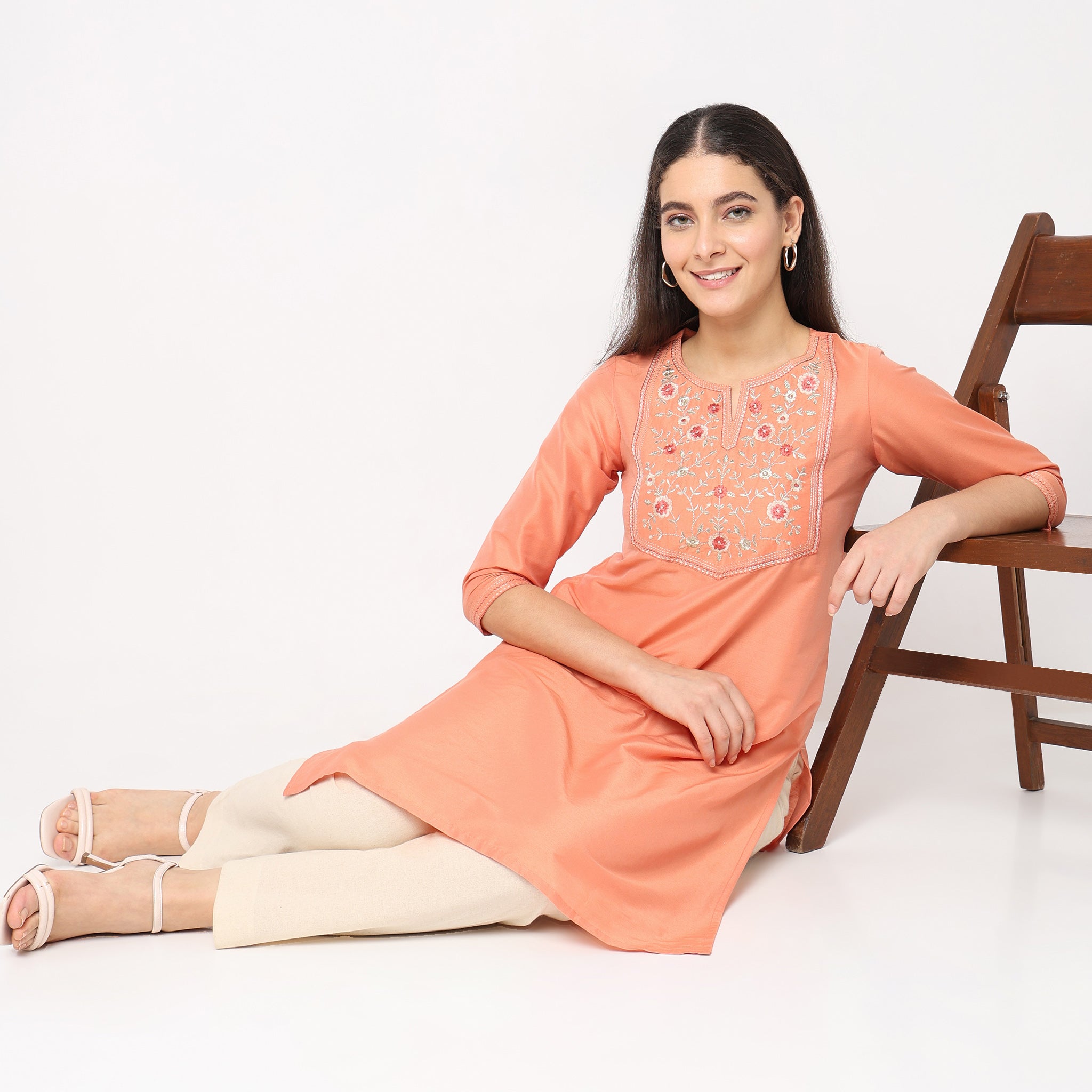 Straight Fit Embroidered Kurta
