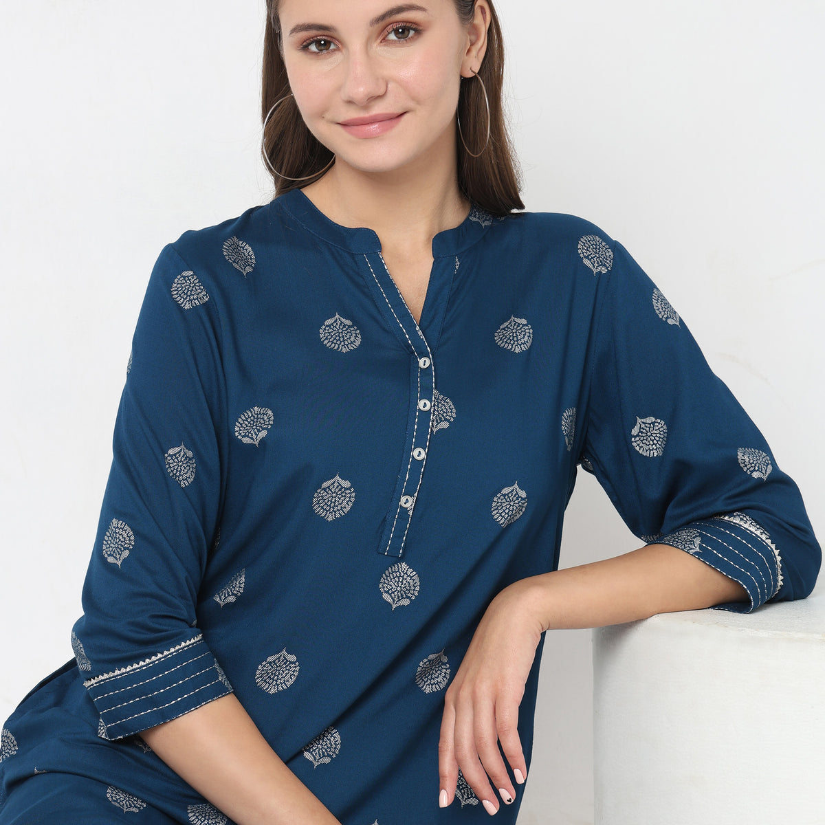 Straight Fit Printed Kurta