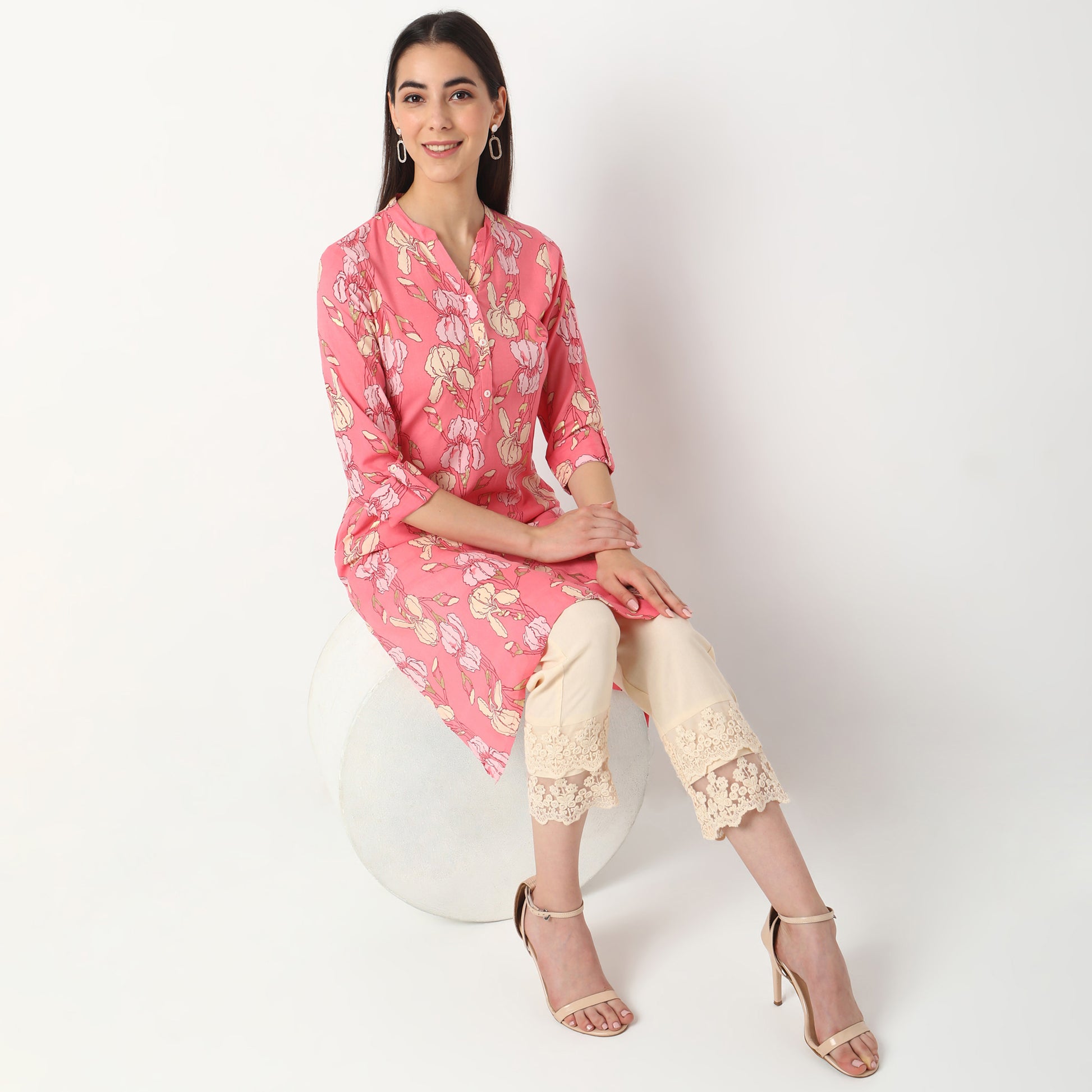 Straight Fit Printed Kurta