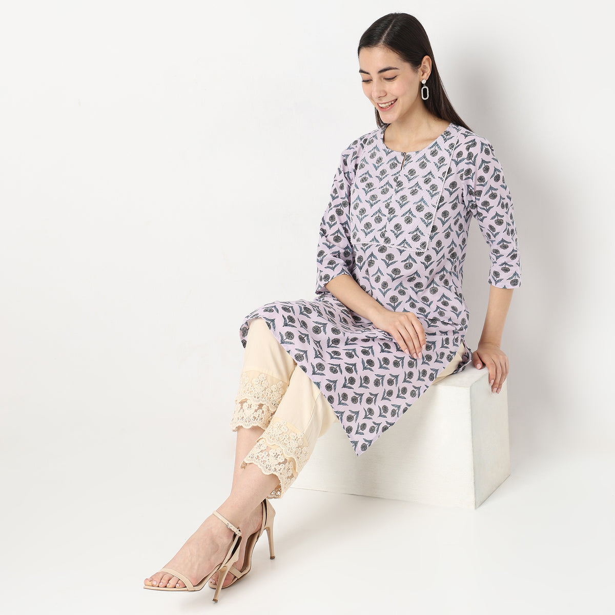 Straight Fit Printed Kurta