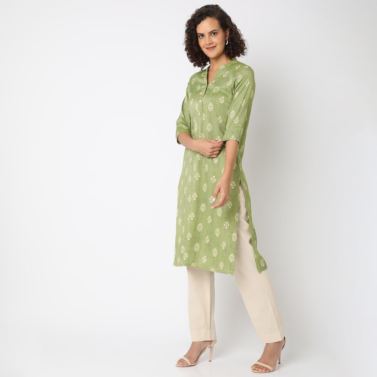 Straight Fit Printed Kurta