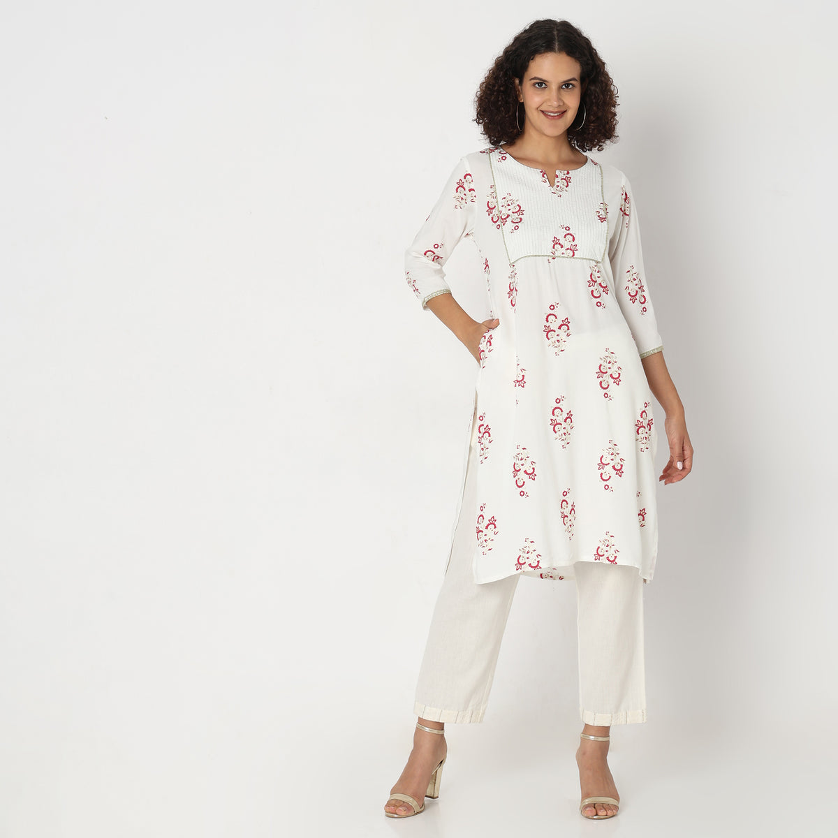 Straight Fit Printed Kurta