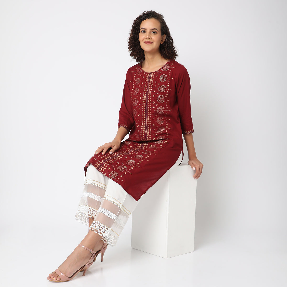 Straight Fit Printed Kurta