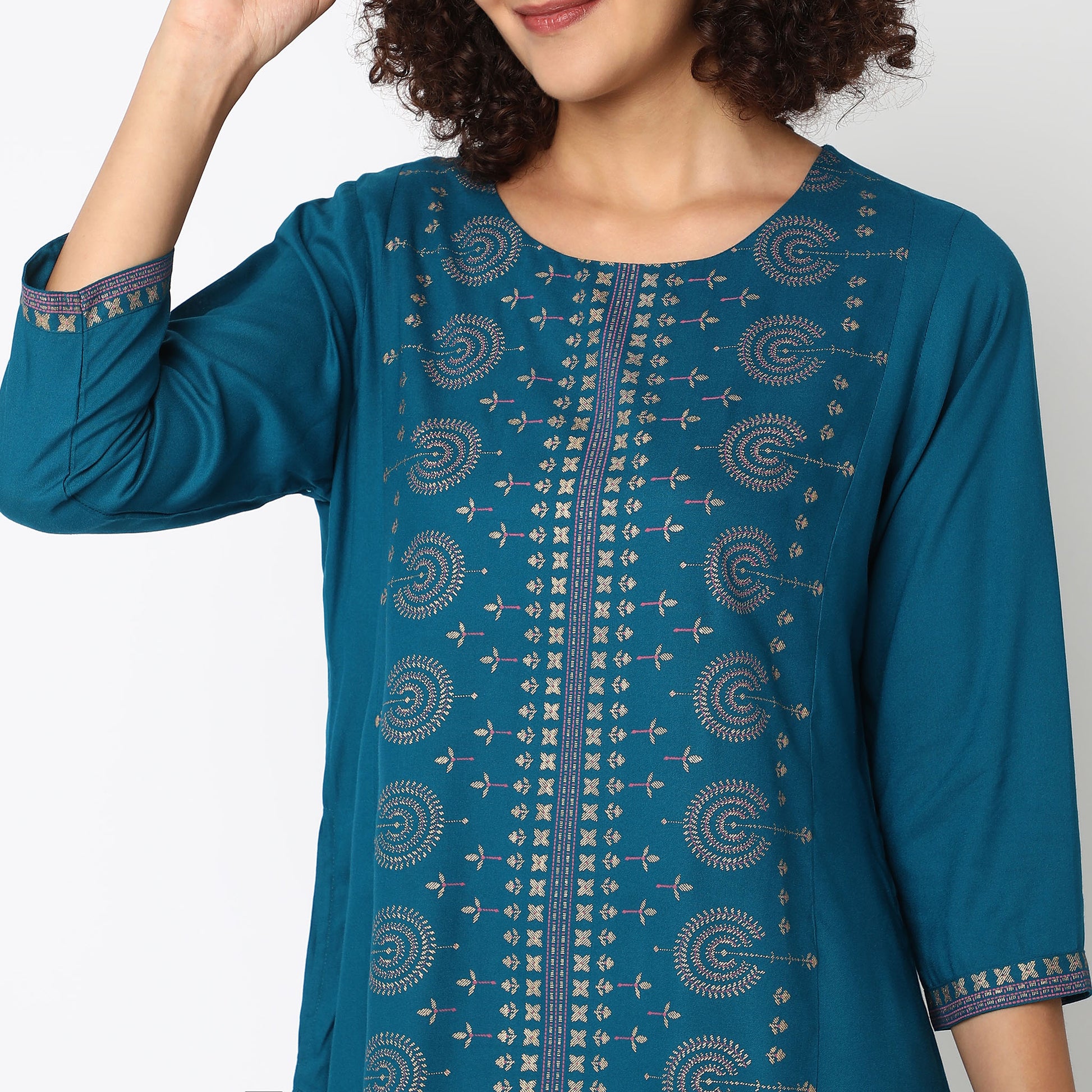 Straight Fit Printed Kurta