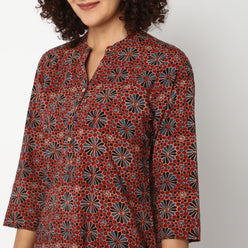 Straight Fit Printed Kurta