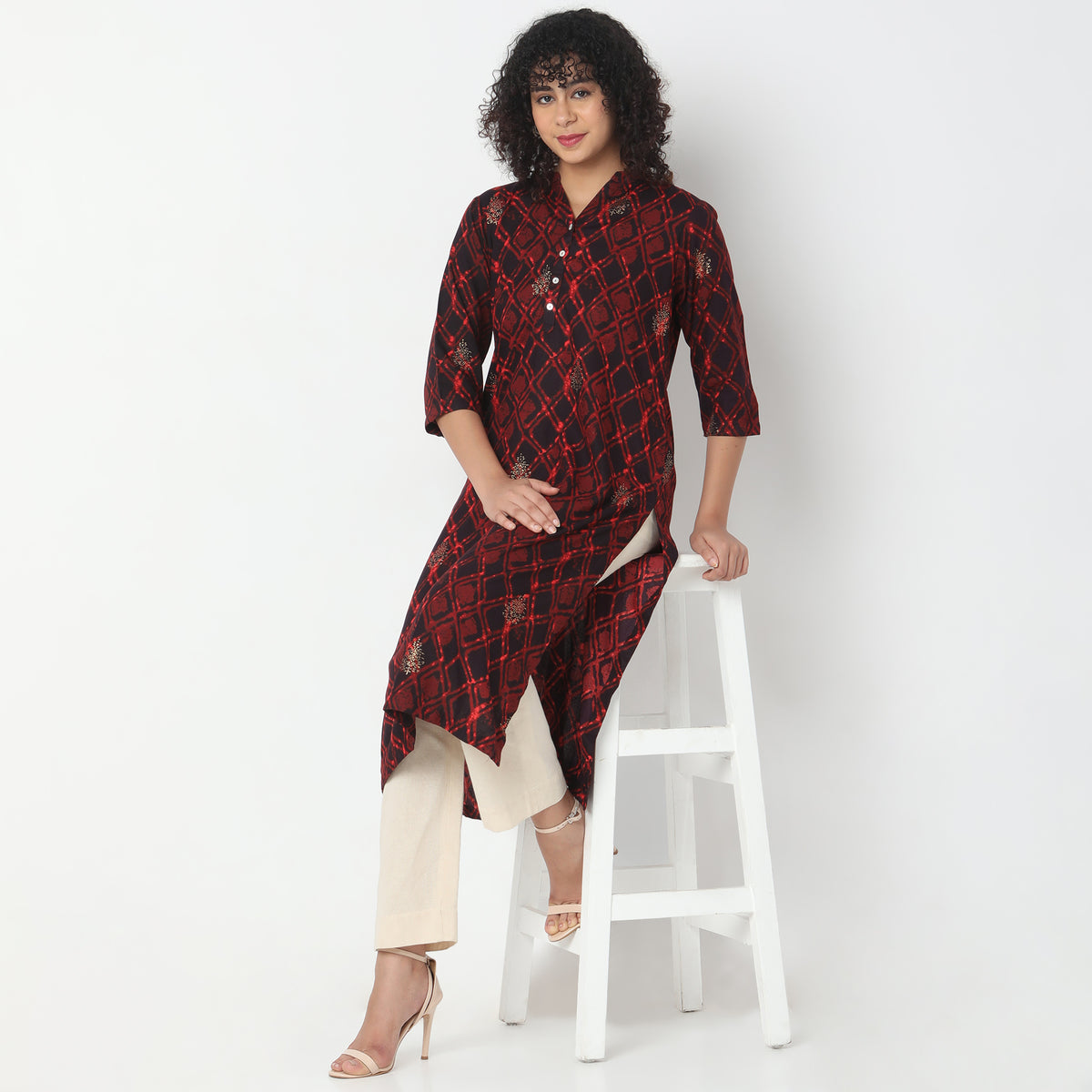 Straight Fit Printed Kurta