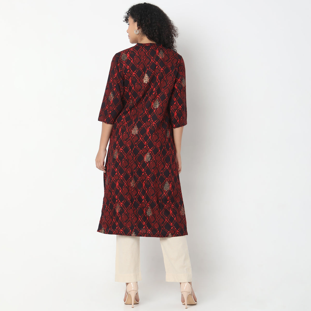 Straight Fit Printed Kurta