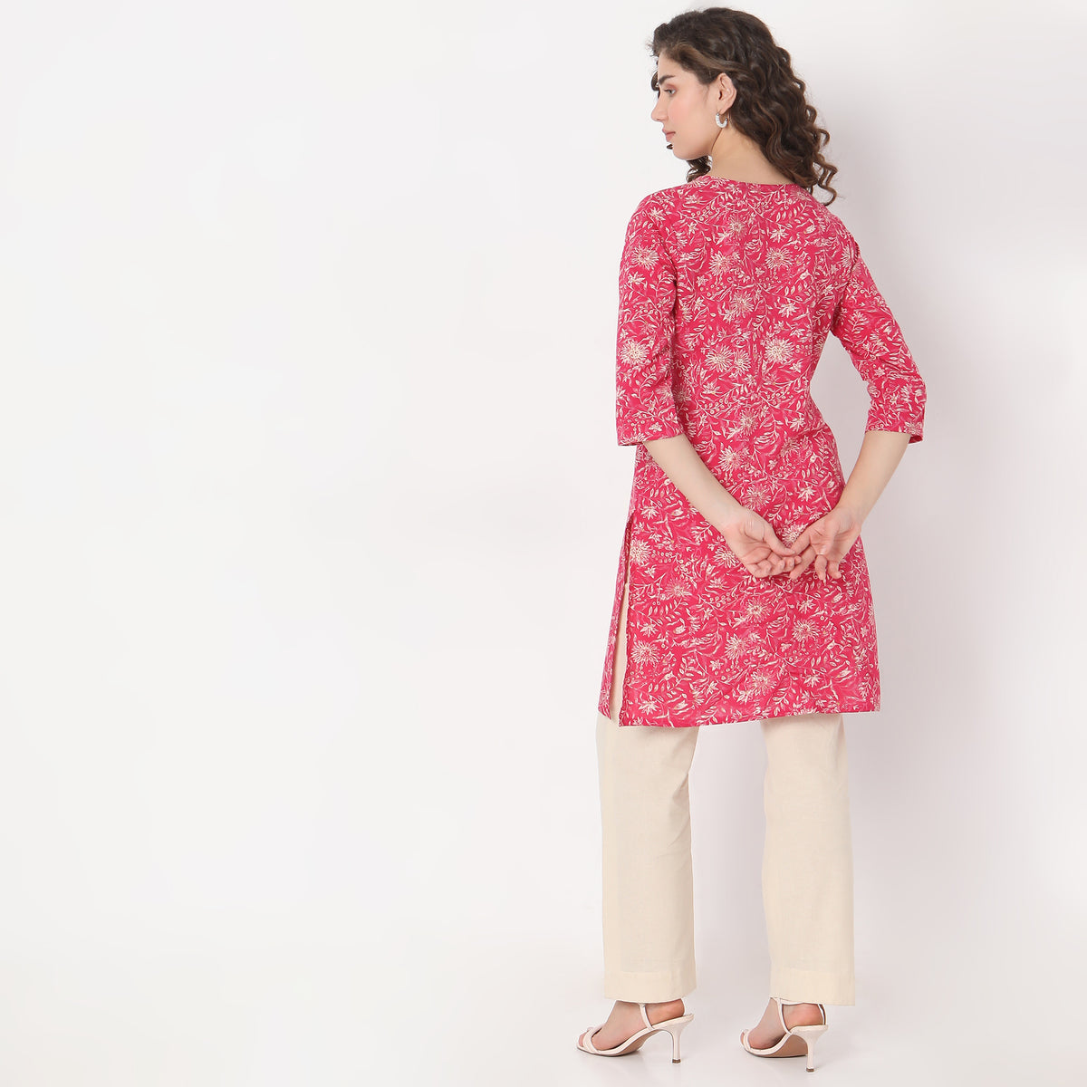 Straight Fit Floral Kurta