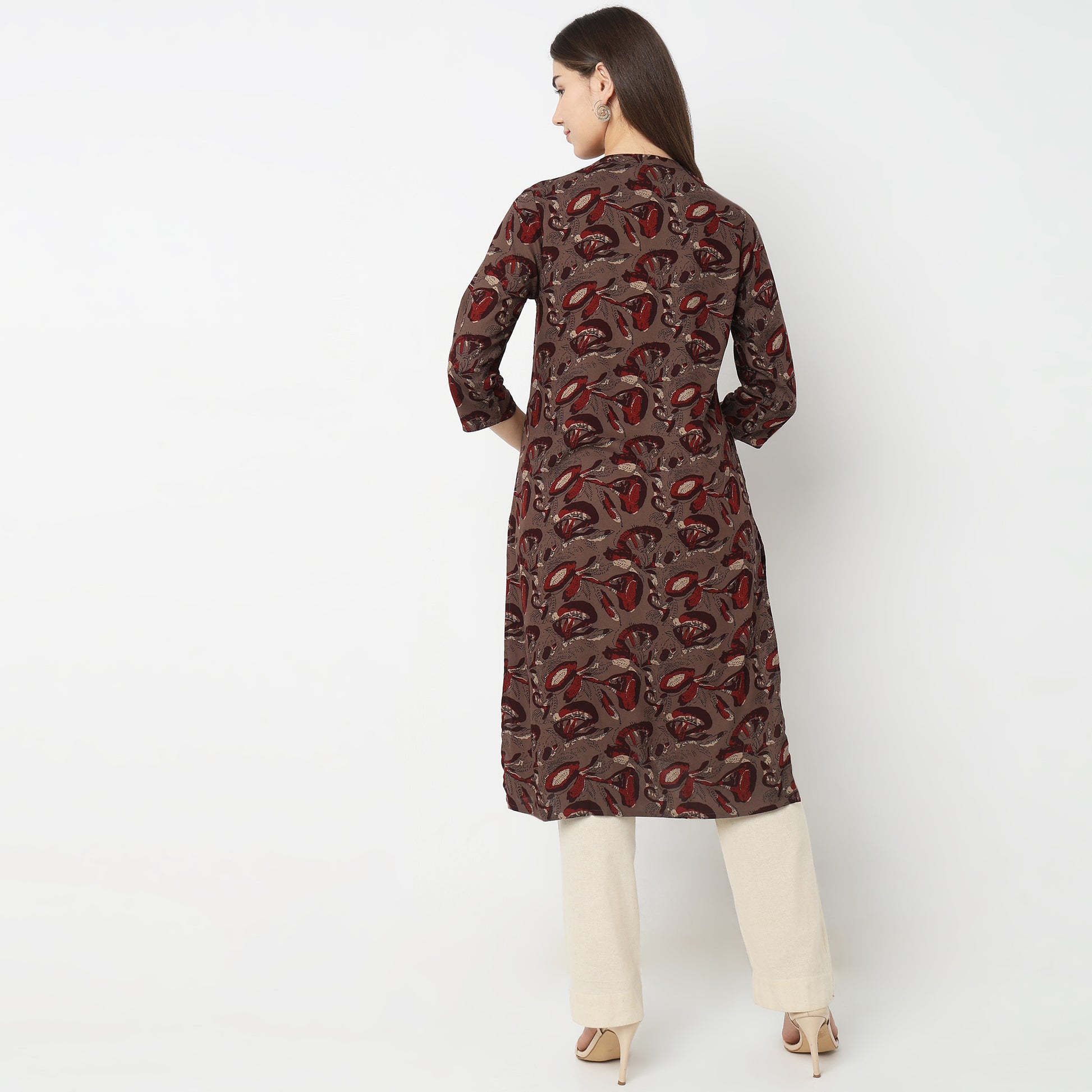 Straight Fit Printed Kurta