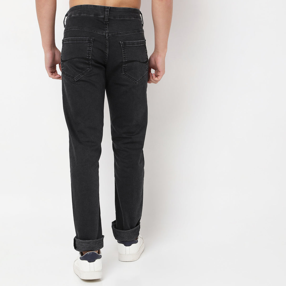 Straight Fit Solid Mid Rise Jeans