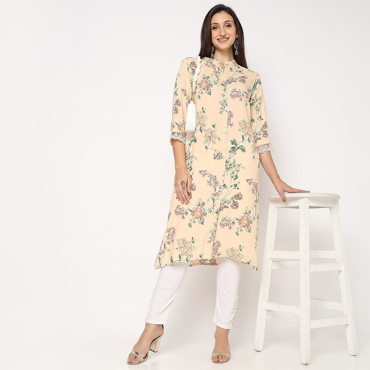 Women Wearing Flare Fit Printed Kurta