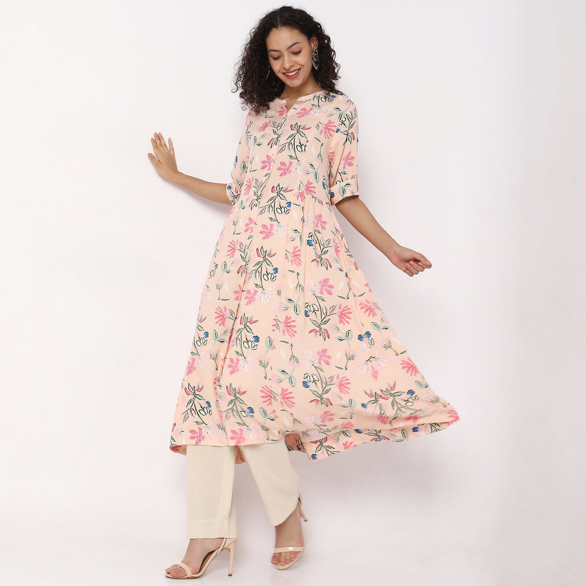 Women Wearing Flare Fit Printed Kurta