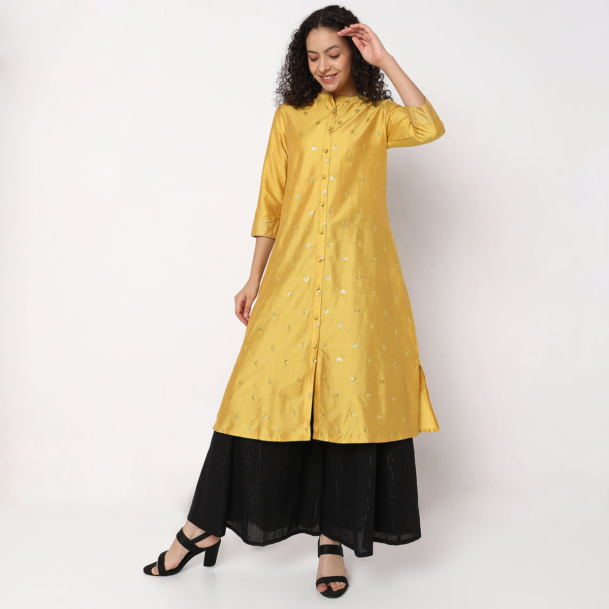 Flare Fit Embellished Kurta