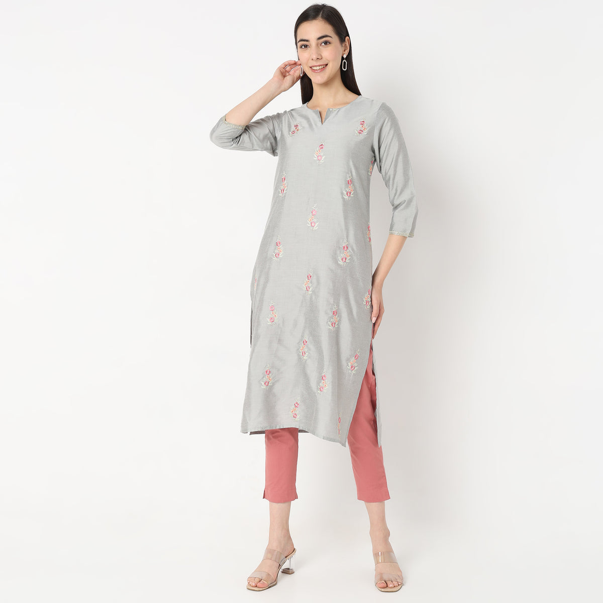 Straight Fit Embroidered Kurta