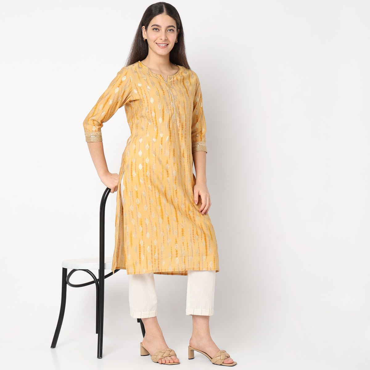 Straight Fit Printed Kurta