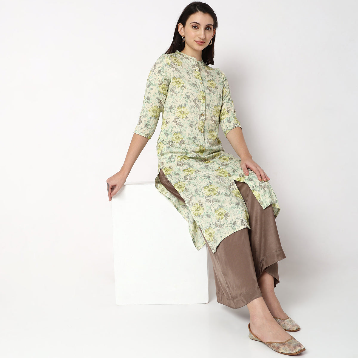 Straight Fit Printed Kurta