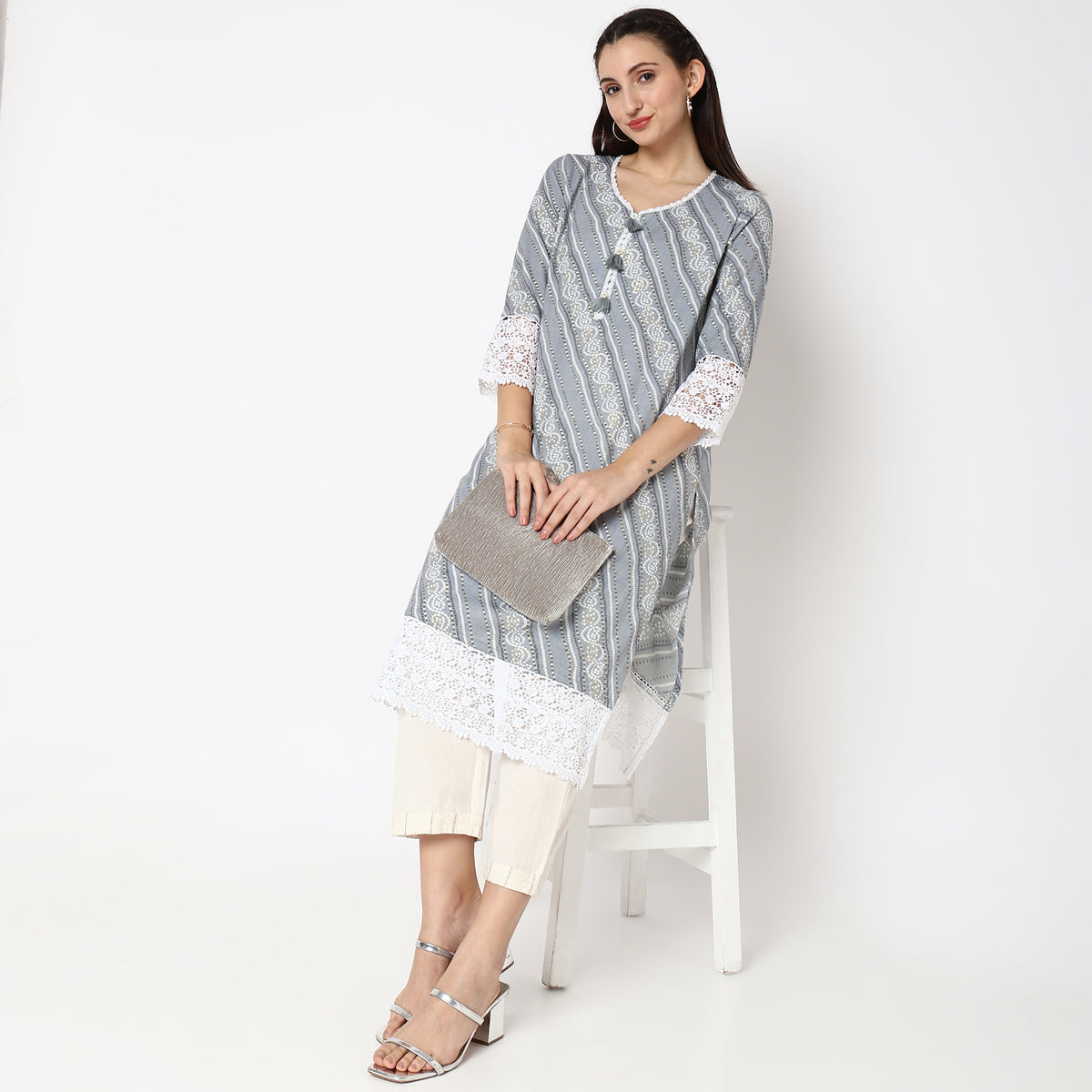 Straight Fit Printed Kurta