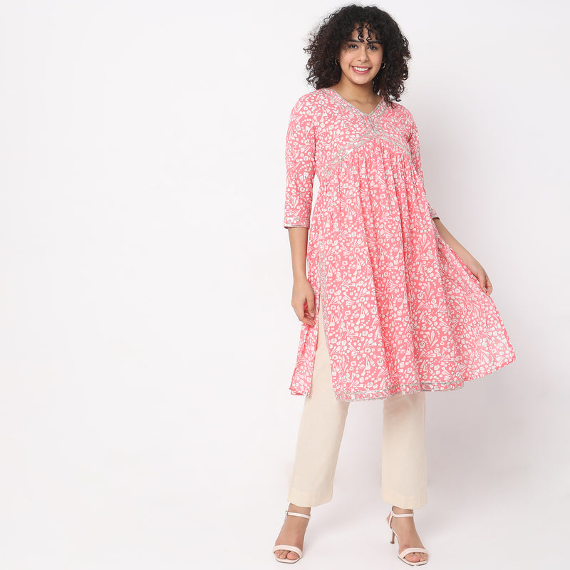 Straight Fit Printed Kurta