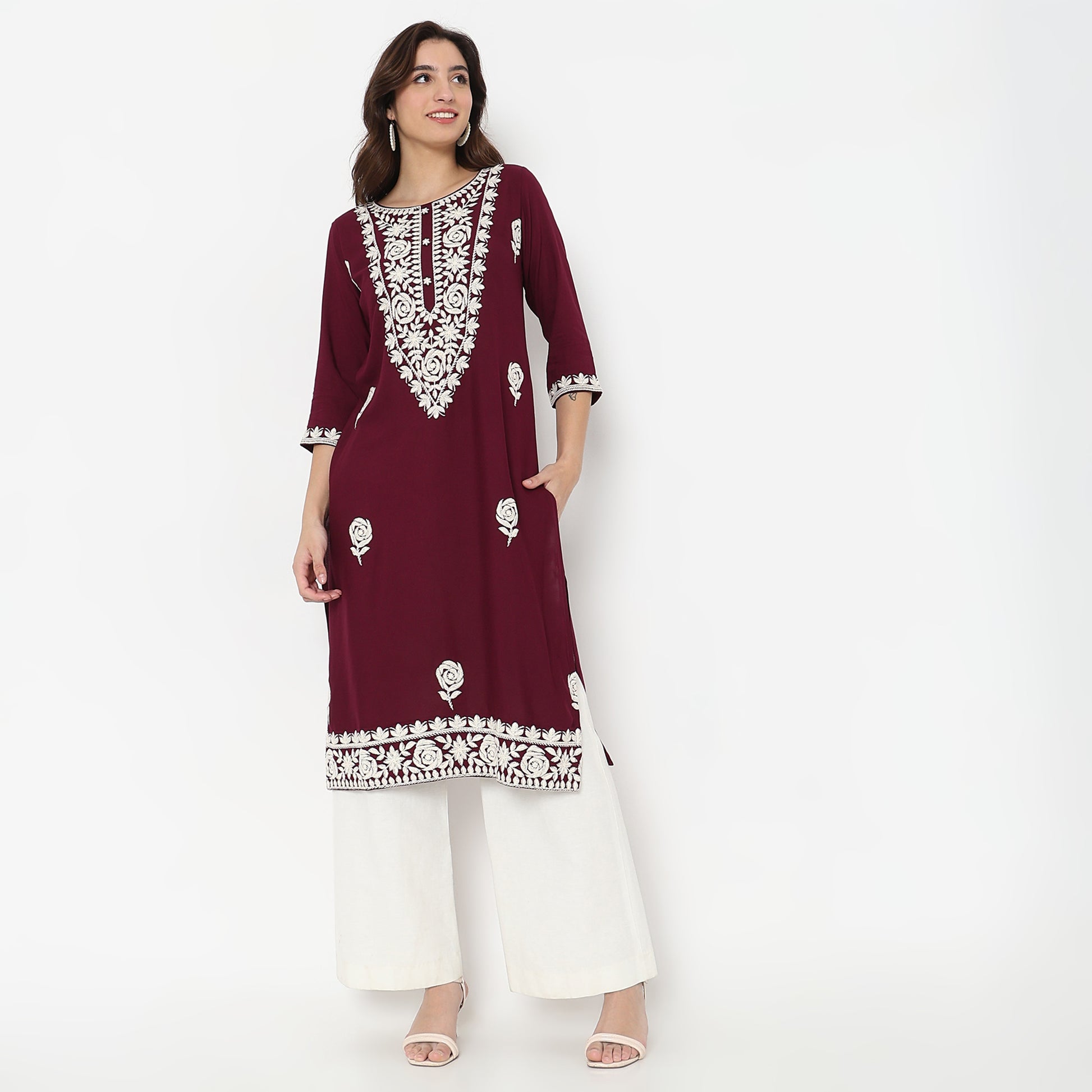 Straight Fit Embroidered Kurta
