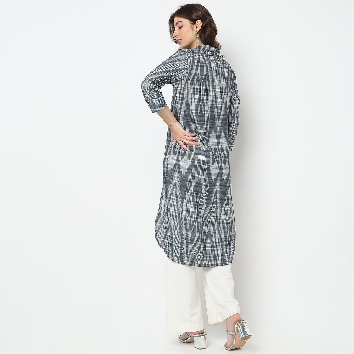 Straight Fit Printed Kurta