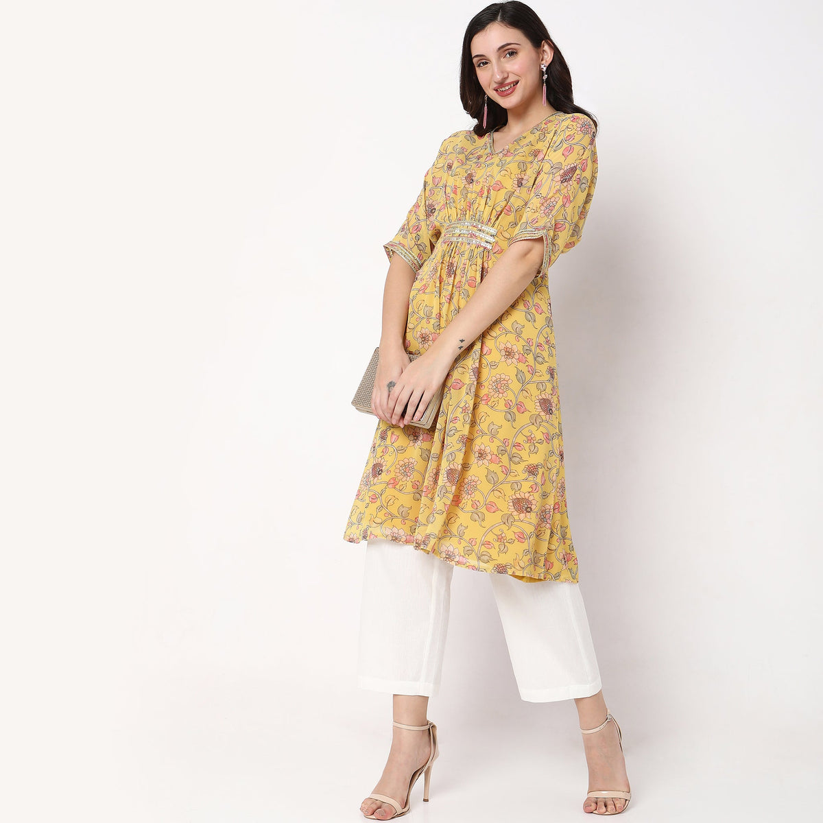 Women Wearing Relaxed Fit Kalamkari Kurta